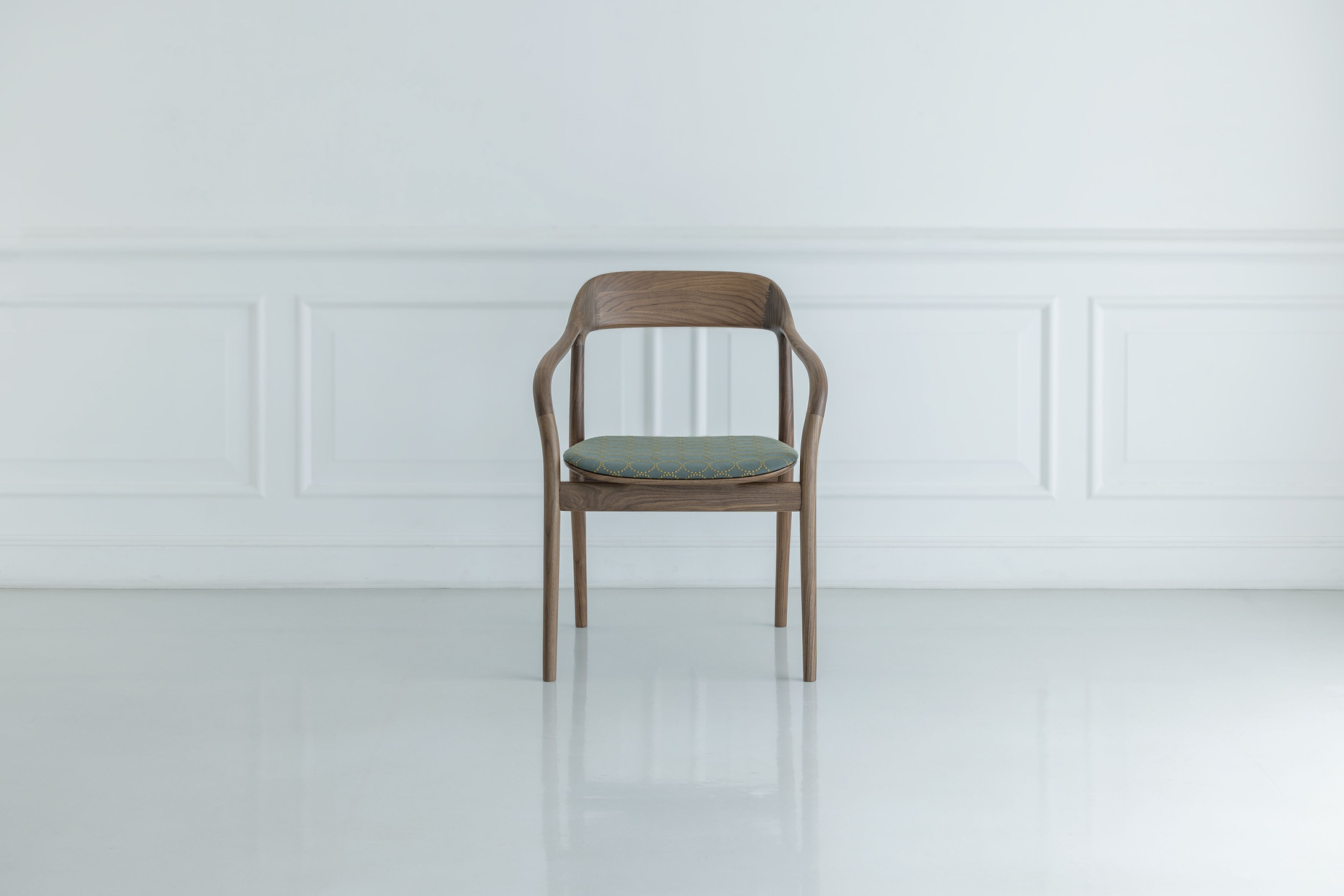 ウォルナット ナチュラルブラウン（CA-0）<br>M-06 -dop- “tambourine” #7E41