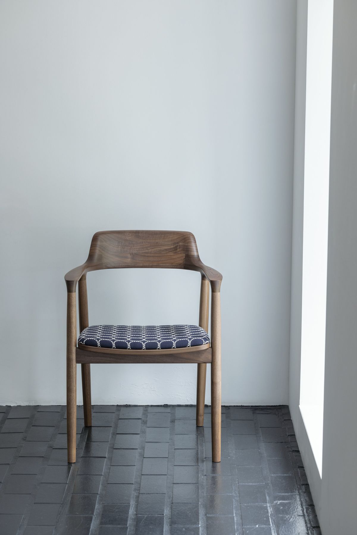 -dop- “tambourine” 7E37 インディゴ／オリーブ