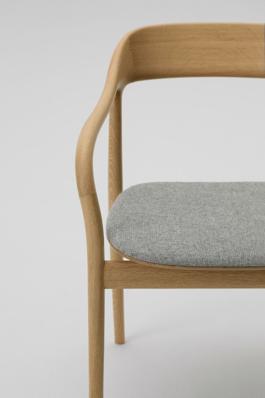 Takoアームチェア（張座）