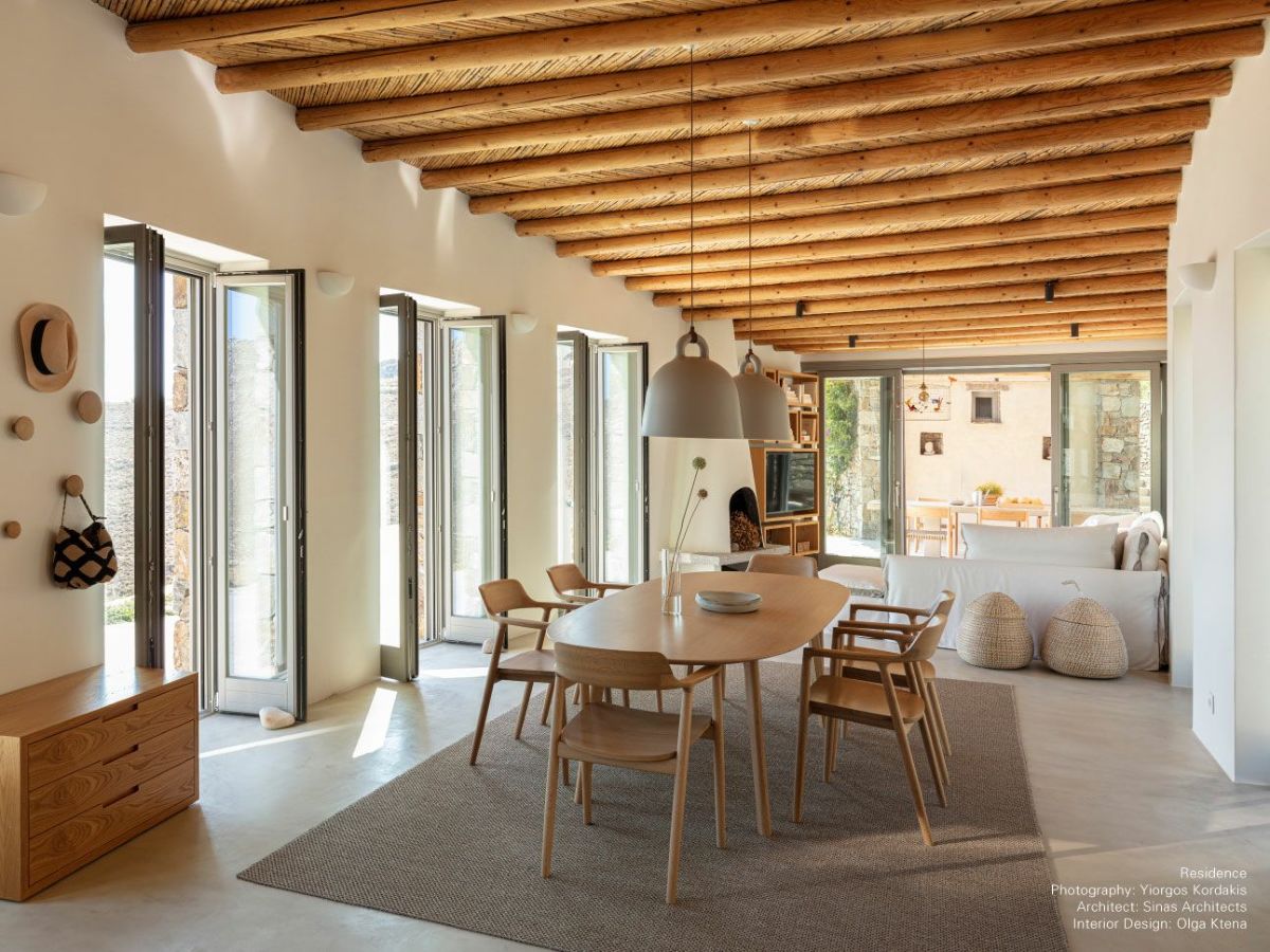 ホワイトオーク（NL-0）<br>＊Roundish ダイニングテーブル 240