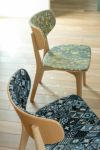 Roundishチェア（張座）<br>“symphony”yellow × オーク(NL-0)  / “symphony”black × ビーチ(NL-0)