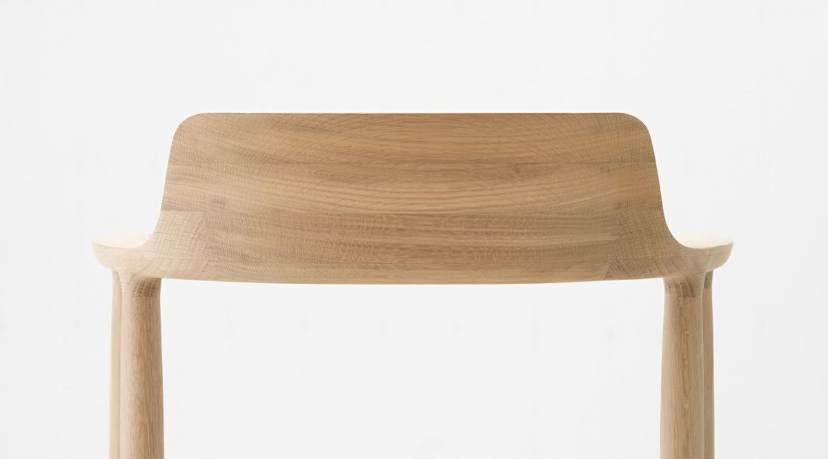 ホワイトオーク<br>木の個性の例